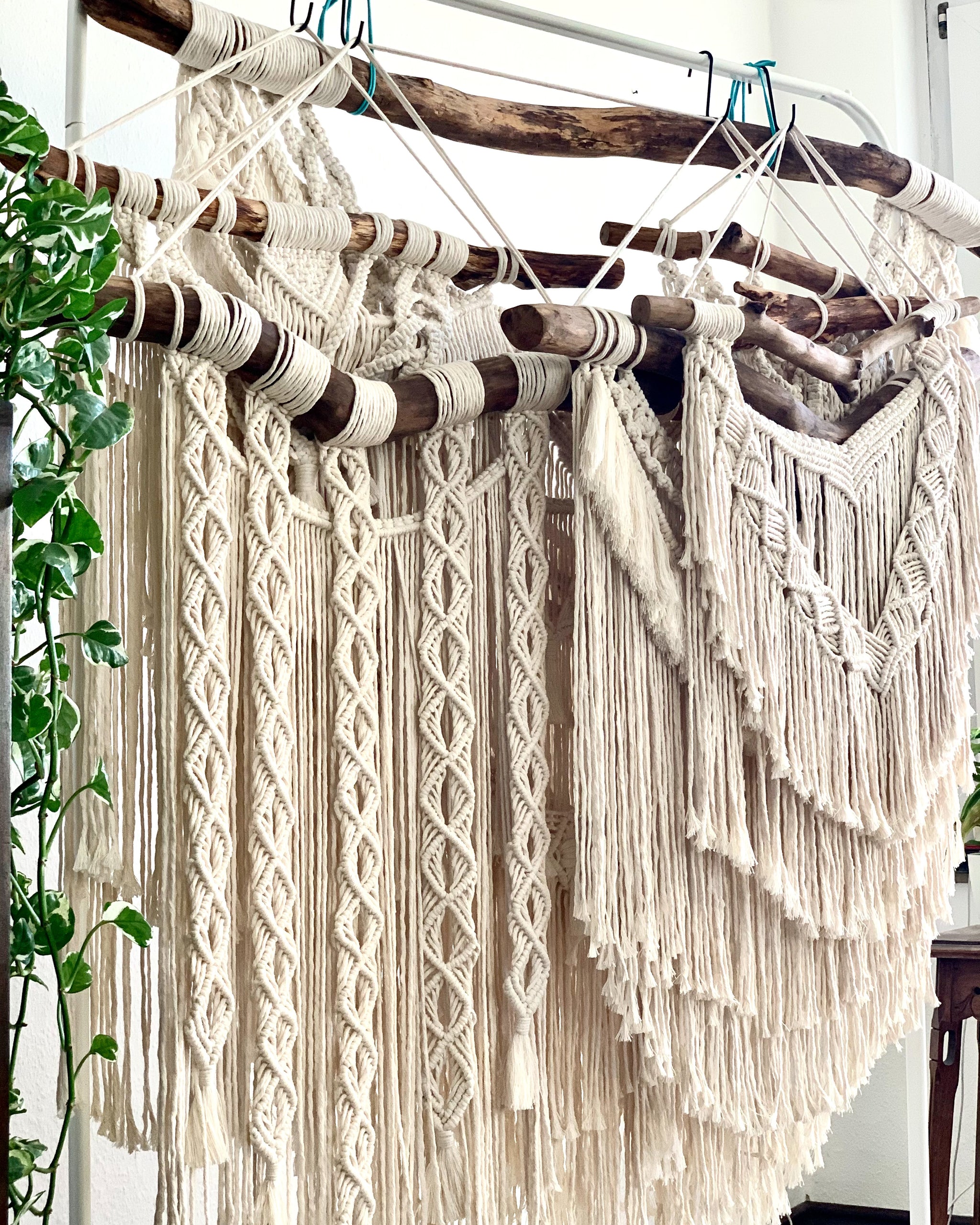 Aboiled Makramee Wandbehang Quallen-Form Mit LED-Lichterkette - Boho Deko